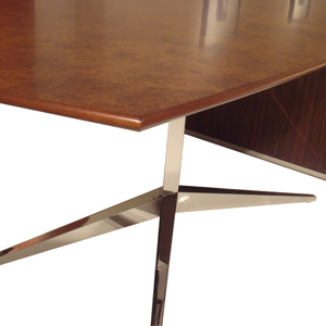 Dialogue™ Conference Boat Shaped Table and Leg Detail - thumb