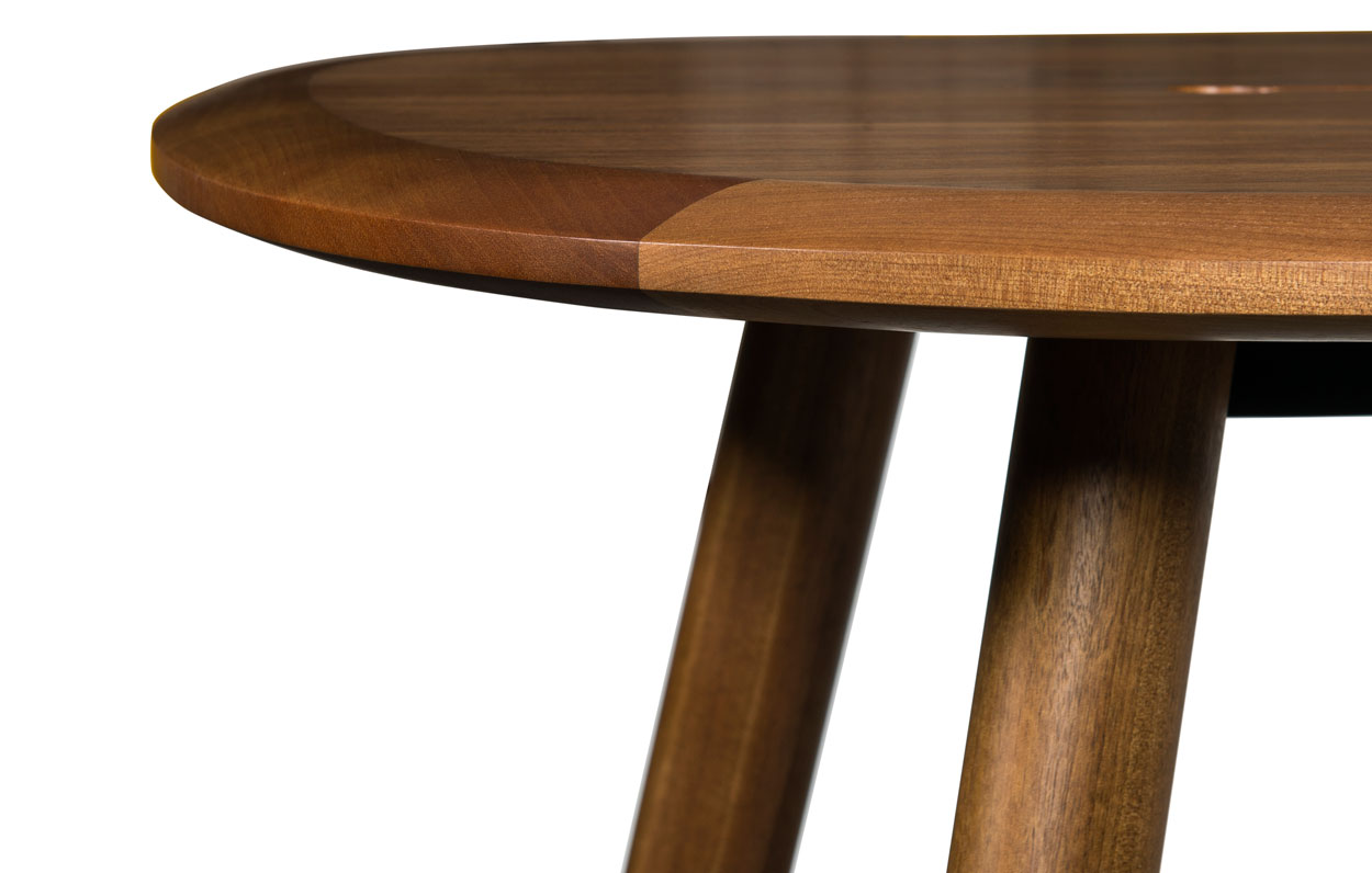 Ellipsis Oval Table