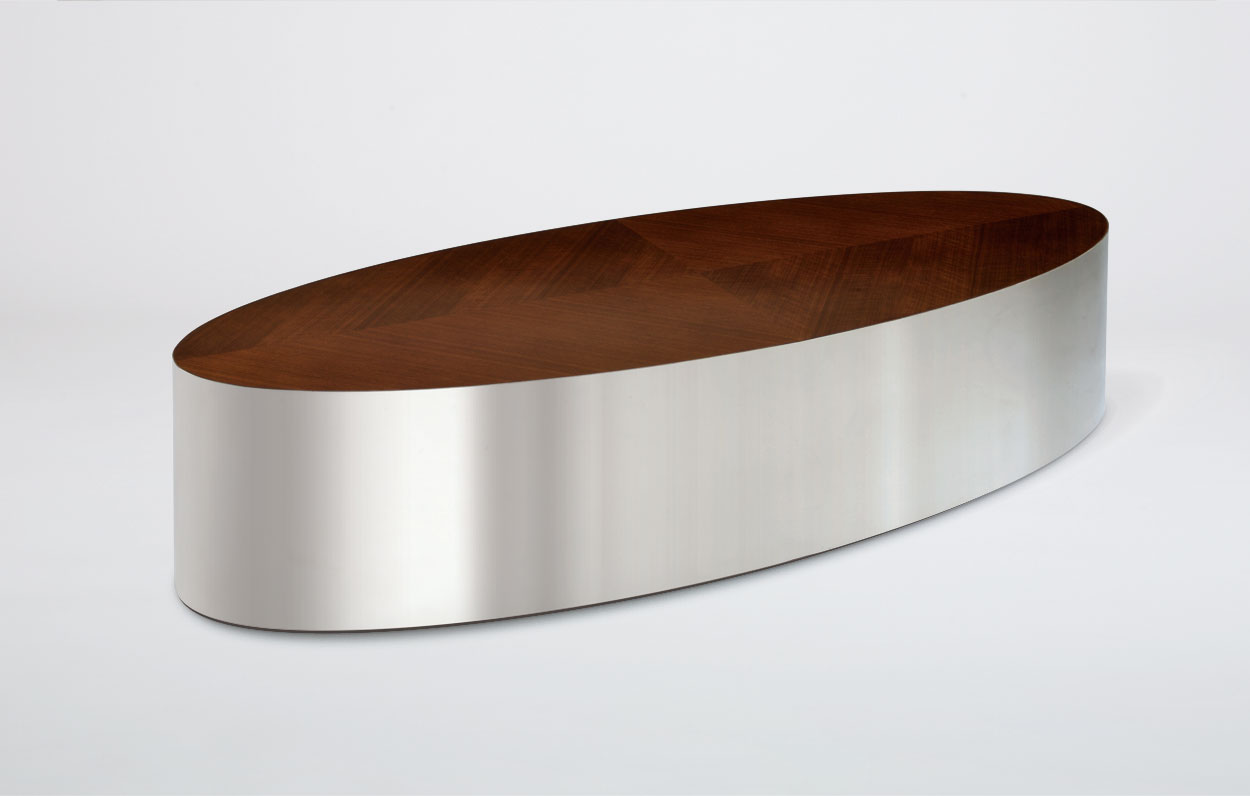 Rottet Coffee Table Oval Closed
